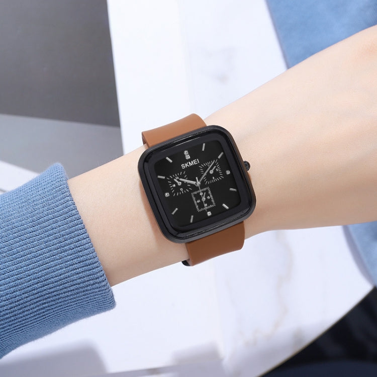 SKMEI 1902 Stainless Steel Buckle Silicone Strap Waterproof Quartz Watch(Black + Brown) by SKMEI
