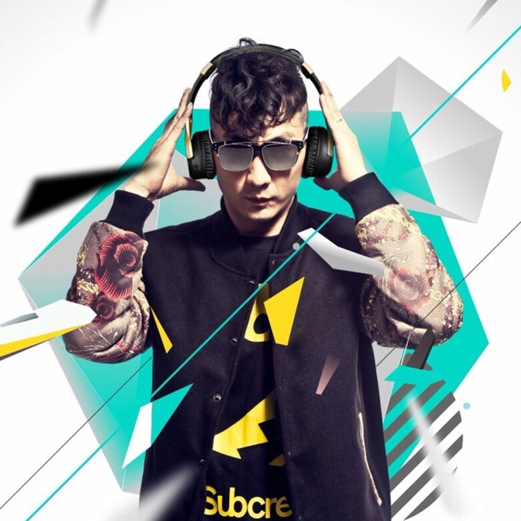 ZEALOT B26T Stereo Wired Wireless Bluetooth 4.0 Subwoofer Headset with 3.5mm Universal Audio Cable Jack & HD Microphone, For Mobile Phones & Tablets & Laptops, Support 32GB TF Card Maximum(White) by ZEALOT