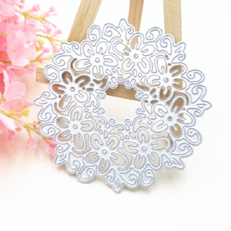 Hollow Garland Knife Die Cut Book Album Greeting Card Making Stencil by bashfashion