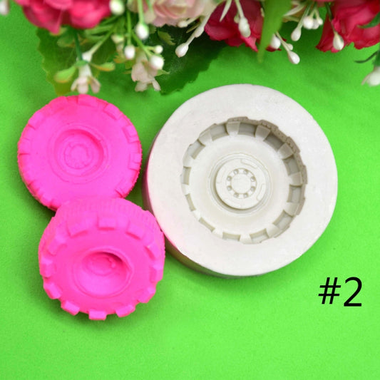 2 PCS DIY Tires Shape Sugar Craft Cake Silicone Mold Fondant Baking Decorating Tools Random Color Delivery, Size:Size 2 by bashfashion