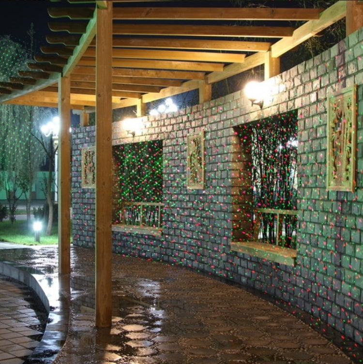 30W Remote Control Outdoor Waterproof Laser Light Garden Decoration Lawn Lamp , Green Light + Red Light(UK Plug) by bashfashion