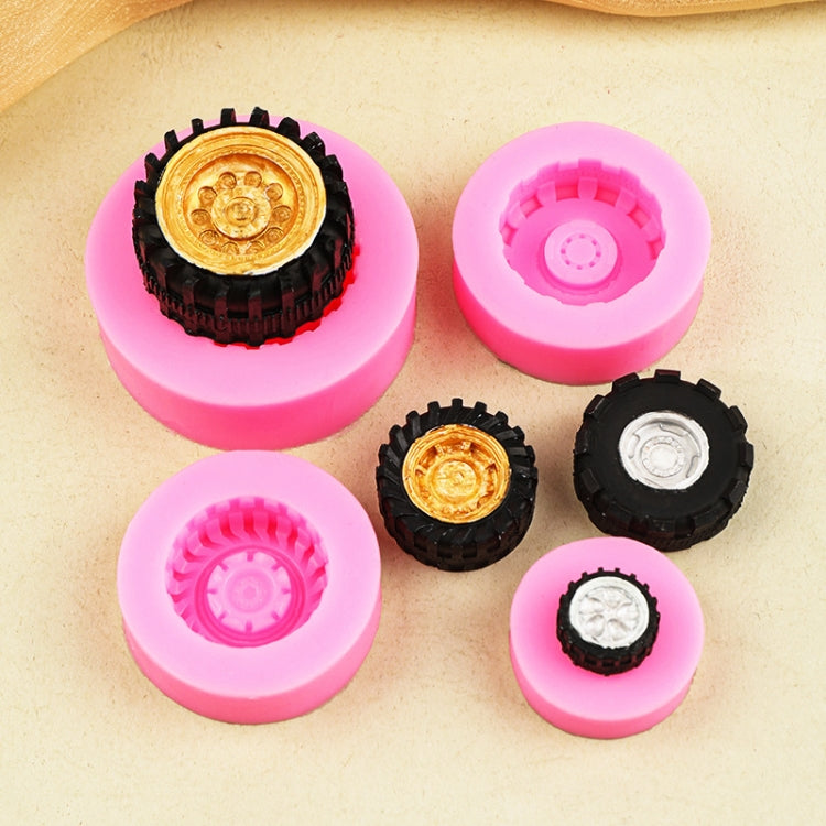 Sports Car Trophy Medal Tire Silicone Mold Glue Plaster Candle Baking Decorative Mold, Specification: 8pcs /Set by bashfashion