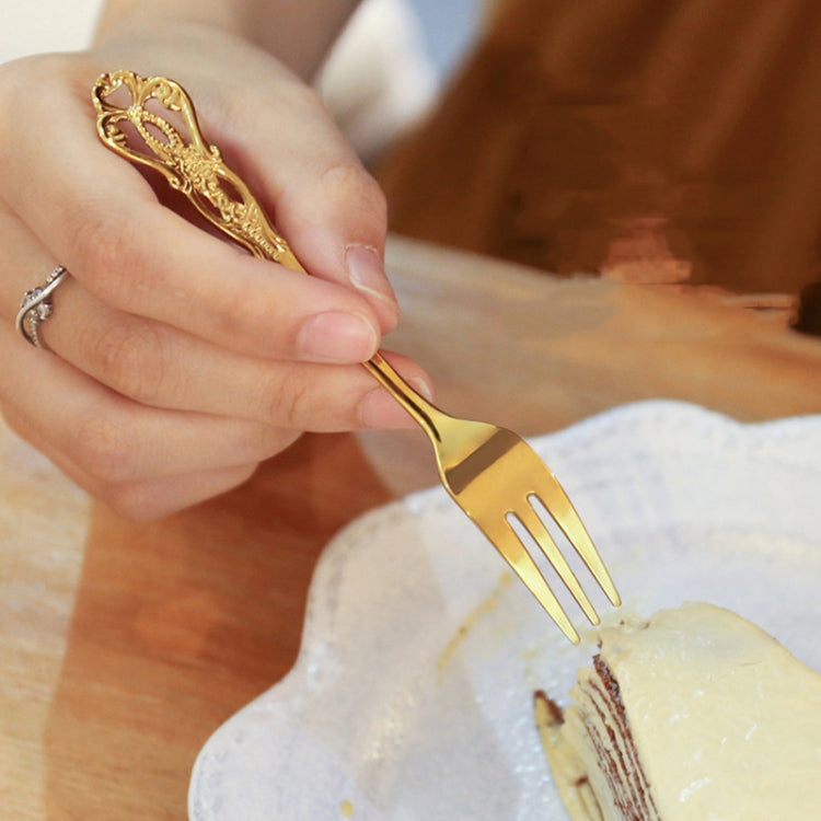 2pcs /Pack Retro Openwork Carved Dessert Spoon Fork Set Engraved Cutlery Gift Box, Style: Pink Box (Gold) by bashfashion