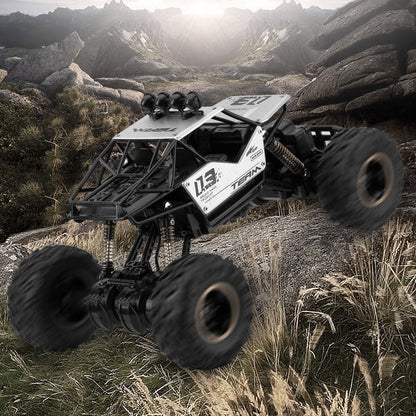 HD6141 1:16 Mountain-climbing Four-wheel Children Remote-controlled Off-road Vehicle Toy(Silver) by bashfashion