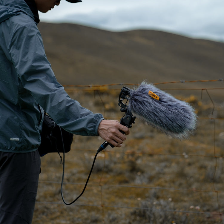 Deity V-Mic D3 Pro Kit Directional Condenser Shotgun Microphone with Shock Mount with Handle (Black) by Aputure