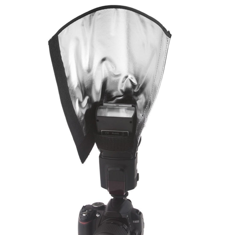 Universal Folding Flash Light Reflector by bashfashion