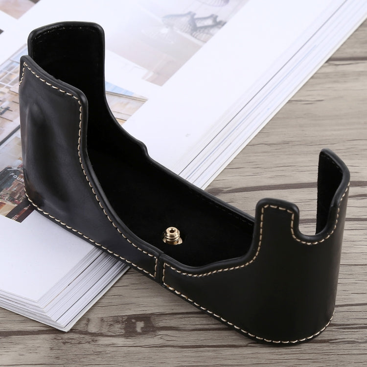 1/4 inch Thread PU Leather Camera Half Case Base for Leica M9 (Black) by bashfashion