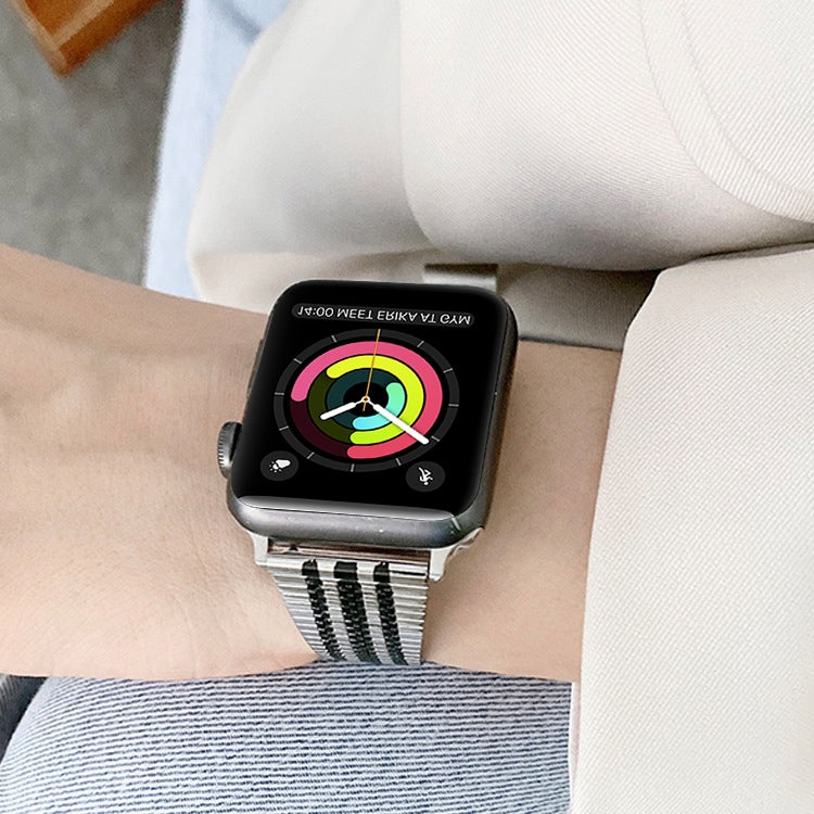 Three Lines Steel Watch Band For Apple Watch Ultra 49mm&Watch Ultra 2 49mm / Series 9&8&7 45mm / SE 3&SE 2&6&SE&5&4 44mm / 3&2&1 42mm(Silver Rose Gold) by bashfashion