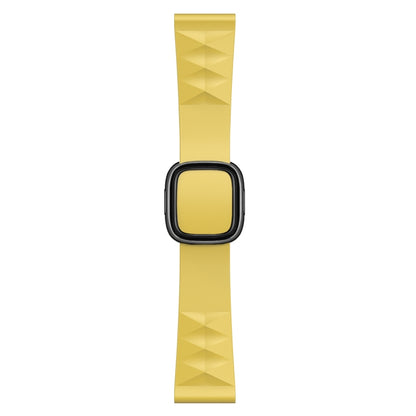 Modern Style Silicone Watch Band For Apple Watch Ultra 49mm&Watch Ultra 2 49mm / Series 9&8&7 45mm / SE 3&SE 2&6&SE&5&4 44mm / 3&2&1 42mm, Style:Black Buckle(Yellow) by bashfashion