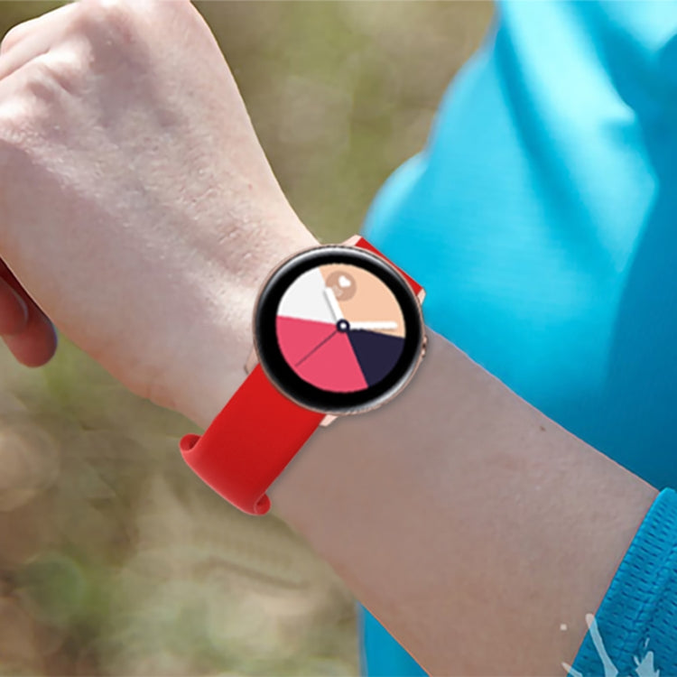 20mm For Garmin Venu / Samsung Galaxy Watch Active 2 Universal Inner Back Buckle Perforation Silicone Watch Band(Red) by bashfashion