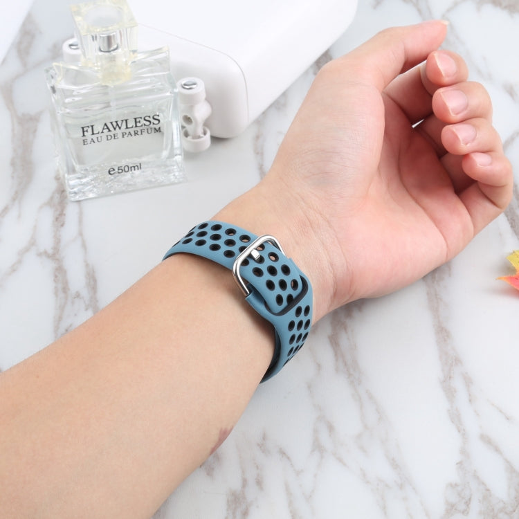 Metal Buckle Silicone Watch Band For Apple Watch Ultra 49mm&Watch Ultra 2 49mm / Series 9&8&7 45mm / SE 3&SE 2&6&SE&5&4 44mm / 3&2&1 42mm(Light Blue+Black) by bashfashion