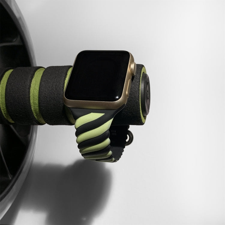 Two-color Twist Silicone Watch Band For Apple Watch Ultra 49mm&Watch Ultra 2 49mm / Series 9&8&7 45mm / SE 3&SE 2&6&SE&5&4 44mm / 3&2&1 42mm(Fluorescent Green Black) by bashfashion