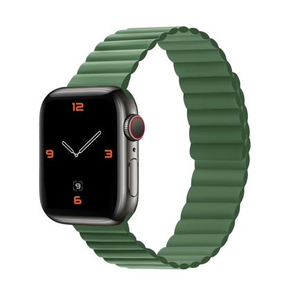 Silicone Magnetic Integrated Long Strap Watch Band For Apple Watch Series 9&8&7 41mm / SE 3&SE 2&6&SE&5&4 40mm / 3&2&1 38mm(Green) by bashfashion