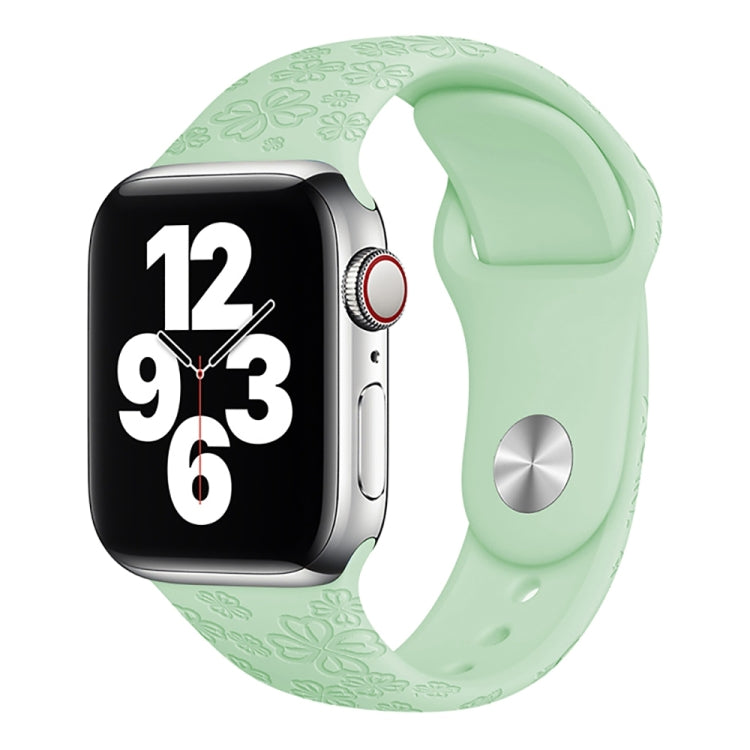 Four-leaf Clover Embossing Silicone Watch Band For Apple Watch Ultra 49mm&Watch Ultra 2 49mm / Series 9&8&7 45mm / SE 3&SE 2&6&SE&5&4 44mm / 3&2&1 42mm(Light Green) by bashfashion