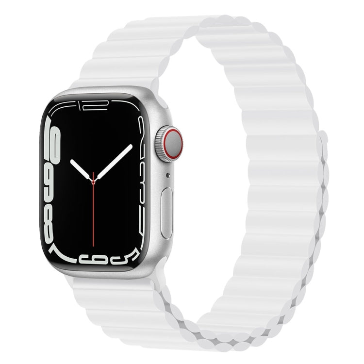 Silicone Magnet Watch Band For Apple Watch Ultra 49mm&Watch Ultra 2 49mm / Series 9&8&7 45mm / SE 3&SE 2&6&SE&5&4 44mm / 3&2&1 42mm(White) by bashfashion