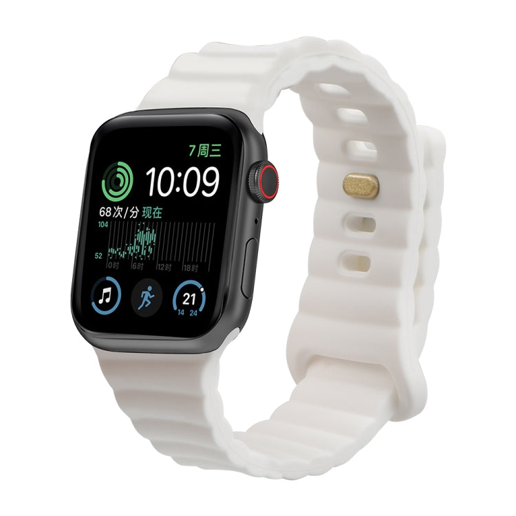 Reverse Buckle Silicone Watch Band for Apple Watch Ultra 49mm&Watch Ultra 2 49mm / Series 9&8&7 45mm / SE 3&SE 2&6&SE&5&4 44mm / 3&2&1 42mm(White) by bashfashion