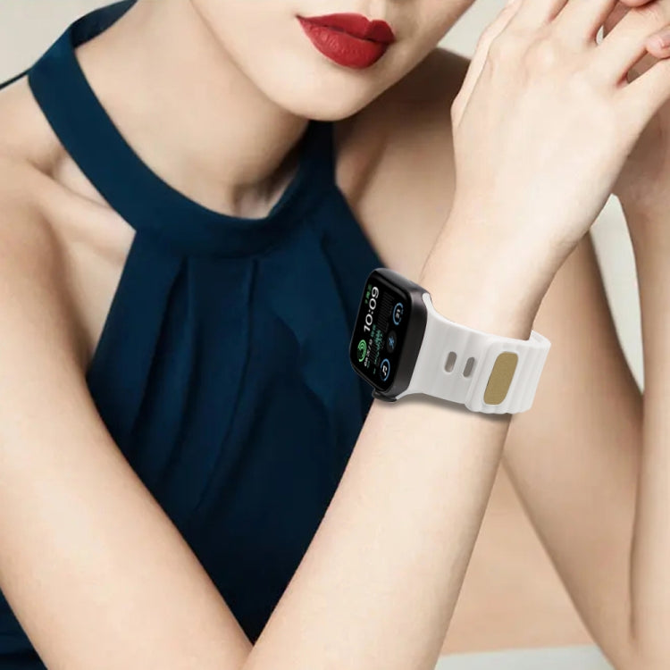 Reverse Buckle Silicone Watch Band for Apple Watch Ultra 49mm&Watch Ultra 2 49mm / Series 9&8&7 45mm / SE 3&SE 2&6&SE&5&4 44mm / 3&2&1 42mm(White) by bashfashion
