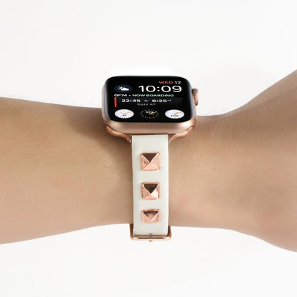 Rivet Genuine Leather Watch Band For Apple Watch Ultra 49mm&Watch Ultra 2 49mm / Series 9&8&7 45mm / SE 3&SE 2&6&SE&5&4 44mm / 3&2&1 42mm(White) by bashfashion