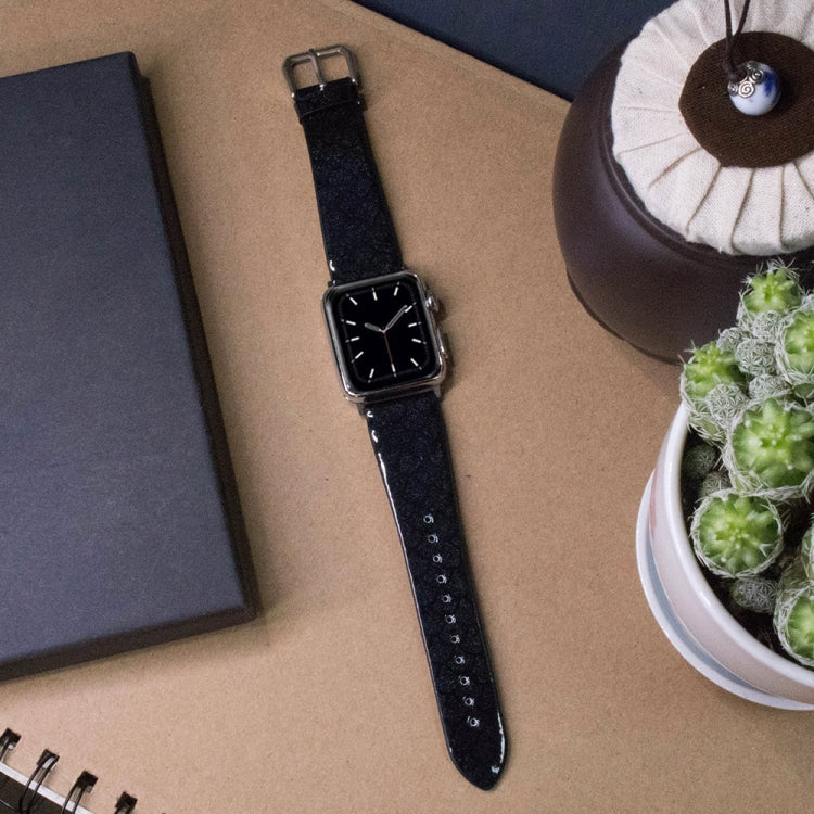 For Apple Watch 5 & 4 44mm / 3 & 2 & 1 42mm Discolor Glitter Fish Scale Texture Watch Band(Black) by bashfashion