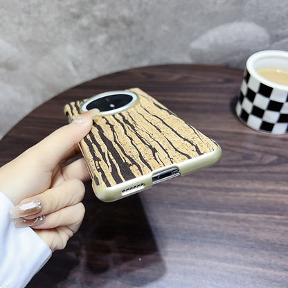 For Huawei Mate 70 Denior A18 Paint MagSafe Phone Case(Black Grain) by Denior