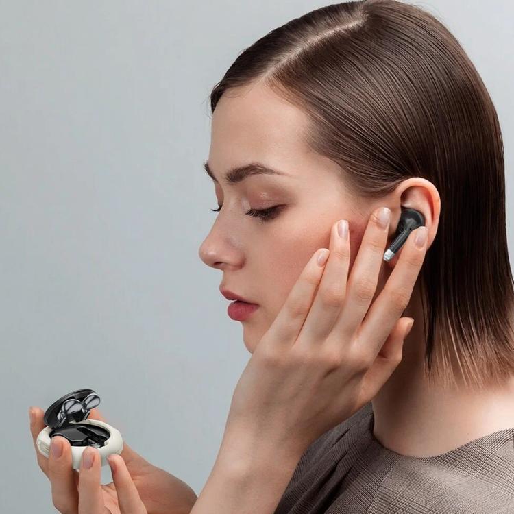 D9 1.46 inch 2 in 1 Bluetooth Earphone Smart Watch, Support Bluetooth Call / NFC / Heart Rate(Silver) by bashfashion