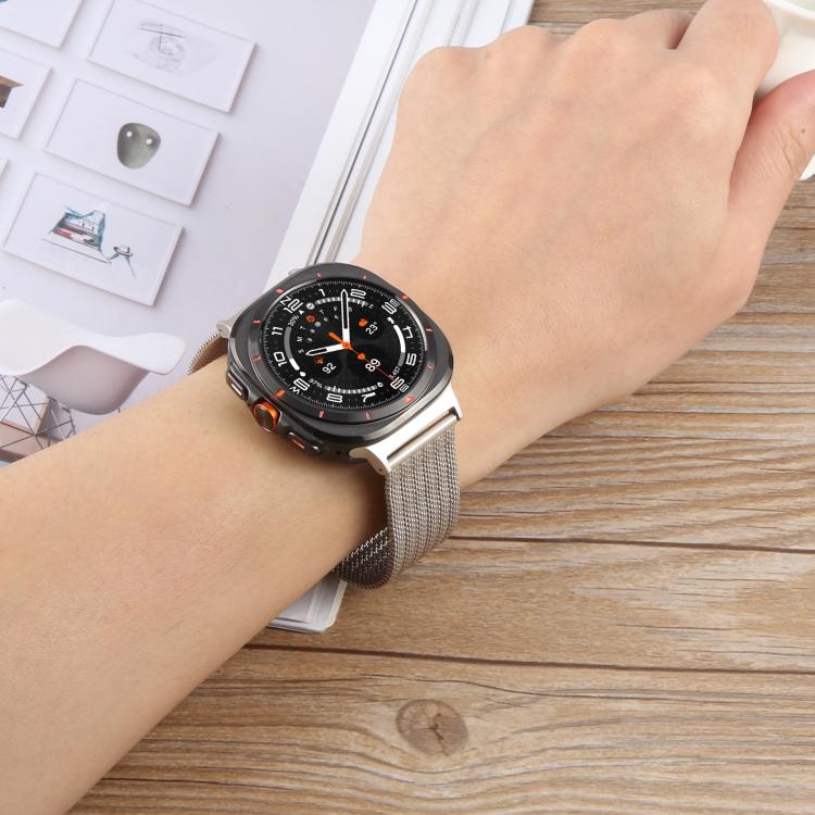 For Samsung Galaxy Watch Ultra 47mm / Ultra 2025 Integrated Buckle Embossed Milanese Metal Watch Band(Black) by bashfashion