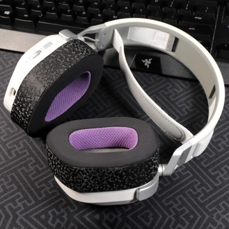 1 Pair Magic Ice Skin Replacement Earpads For Corsair HS80 Max / HS80 USB Wired / HS80 RGB(Black Purple) by bashfashion