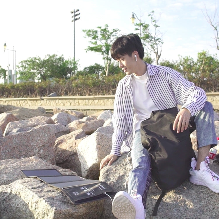 HAWEEL 14W Foldable Solar Panel Charger with 5V / 2.4A Max Dual USB Ports by HAWEEL