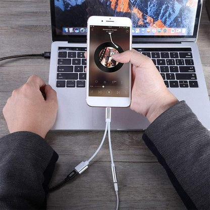 10cm 8 Pin Female & 3.5mm Audio Female to 8 Pin Male Charger Adapter Cable, Support All iOS System(Silver) by bashfashion