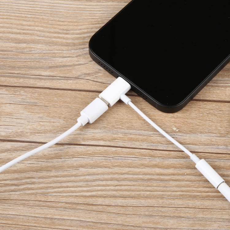 JBC-191 PD20W 8 Pin to 8 Pin+3.5mm Earphone Interface Adapter, Support Charging / Calling by bashfashion