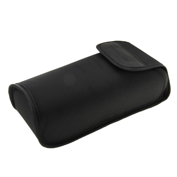 YN-560 III Ultra-long-range Wireless Flash Speedlite with Metal Hot Shoe for Canon / Nikon / Pentax / Olympus DSLR Camera(Black) by YONGNUO