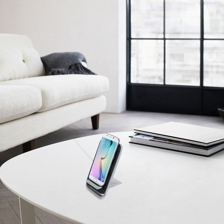 Vinsic Output 5V 1A Qi Standard Wireless Charger Fast Charger by VINSIC