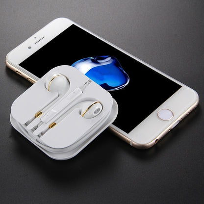 White Wire Body 3.5mm In-Ear Earphone with Line Control & Mic(Gold) by bashfashion