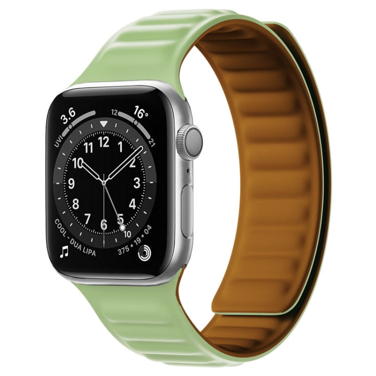 Silicone Magnetic Strap Watch Band For Apple Watch Series 9&8&7 41mm / SE 3&SE 2&6&SE&5&4 40mm / 3&2&1 38mm(Grass Green) by bashfashion
