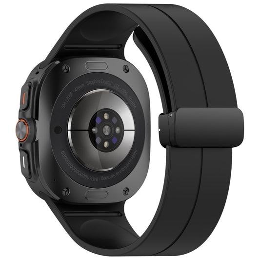 For Samsung Galaxy Watch Ultra 47mm Groove Style Folding Magnetic Buckle Silicone Watch Band(Black) by bashfashion