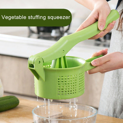 Vegetable Dehydrating Vegetable Stuffing Water Squeezer(Green) by bashfashion