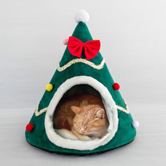 Three-dimensional Sponge Christmas Hat Shaped Pet Bed Nest Warmth Supplies, Size:Medium 45x55cm(Green) by bashfashion