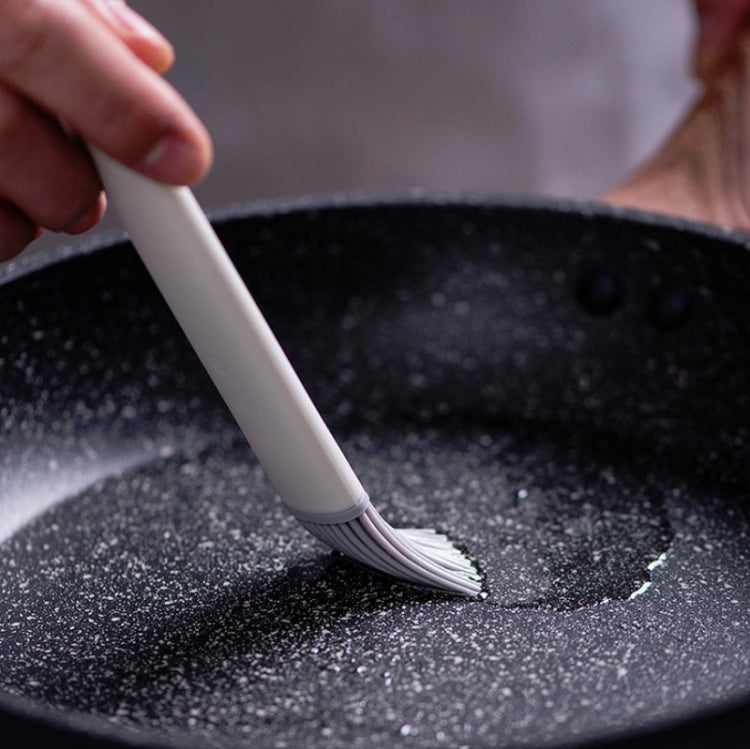 Kitchen Brush Removable Silicone Oil Brush Baking Barbecue Brush Oil Tool Random Color Delivery by bashfashion