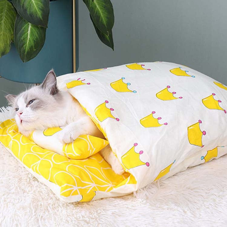 Closed Removable and Washable Cat Litter Sleeping Bag Winter Warm Dog Kennel, Size: S(Yellow Crown) by bashfashion