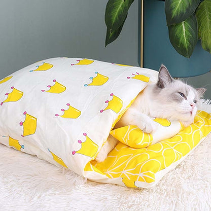 Closed Removable and Washable Cat Litter Sleeping Bag Winter Warm Dog Kennel, Size: L(Yellow Crown) by bashfashion