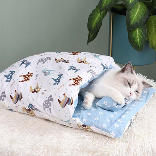 Closed Removable and Washable Cat Litter Sleeping Bag Winter Warm Dog Kennel, Size: L(Blue Pony) by bashfashion