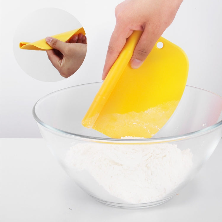 Stainless Steel Dough Cutter Scraper With Scale Cutter Baking Tools by bashfashion