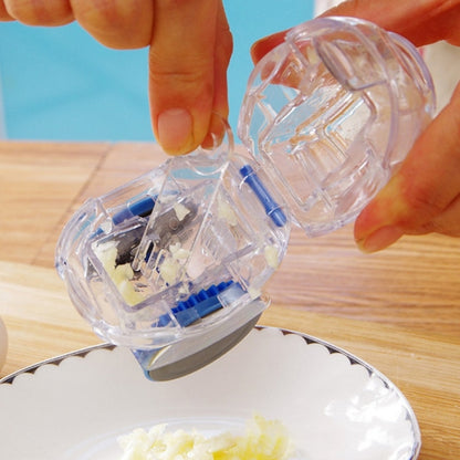 Kitchen Manual Roller Garlic Cutter Quick Grinding Garlic Tool Random Colour Delivery by bashfashion