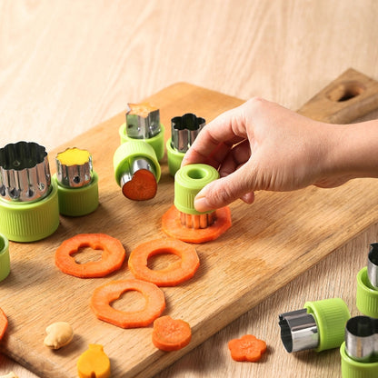 0-98 12 in 1 Kitchen Stainless Steel Flower Cutter(Green) by bashfashion