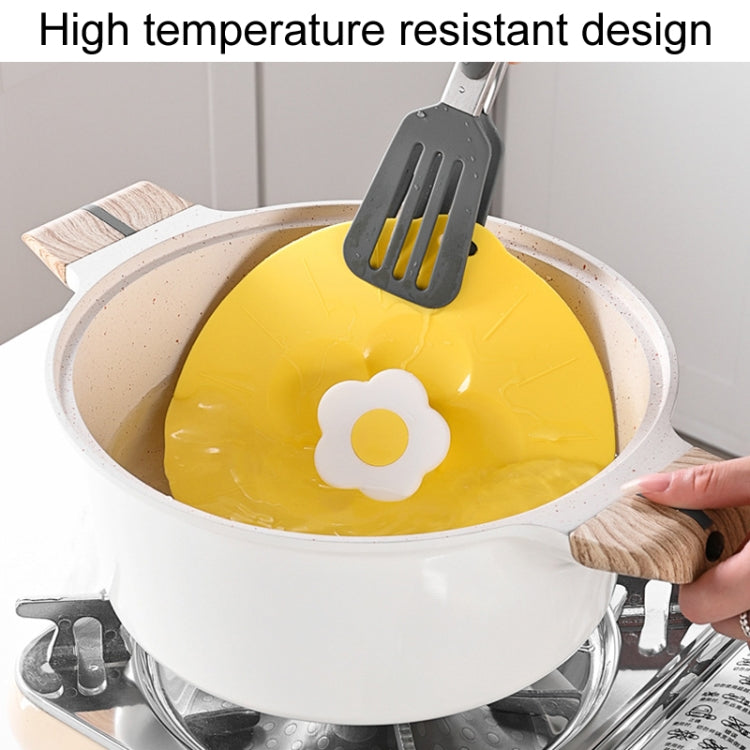 Small Cute Flower Silicone Freshness Lid Kitchen Household Food Dustproof Cover(Yellow) by bashfashion