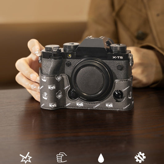 For FUJIFILM X-T5 Cwatcun D161 Vintage Camera Stand Camera Protective Leather Case(Black) by Cwatcun