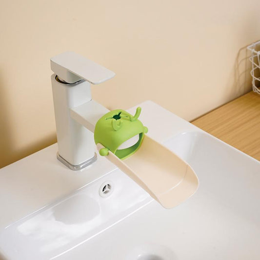 Cartoon Little Deer Kids Faucet Extender Household Splashproof Faucet Diverter Tool(Green) by bashfashion