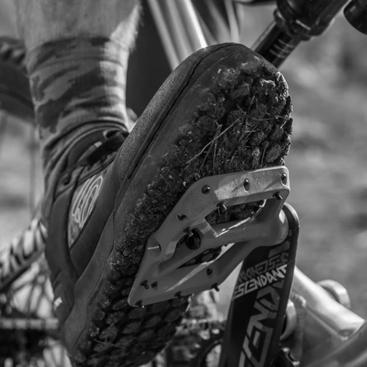 RACEWORK RK091 1pair Mountain Bike Nylon Fiber Pedals Cycling Anti-slip Pedals(Gray) by RACEWORK