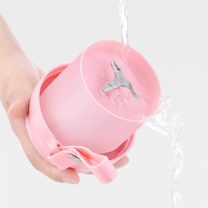 Portable Juicer Mini Electric Blender Portable Juicer(Navy Blue) by bashfashion