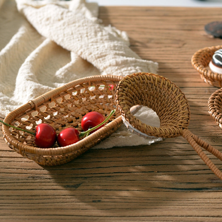 GP36 Rattan Braided Tea Drain Tool by bashfashion